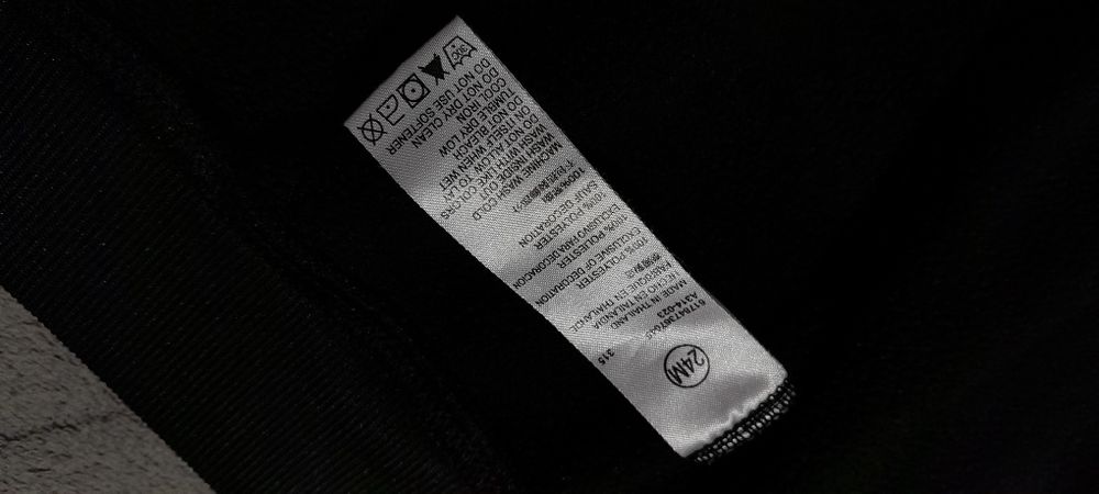 Czarna bluza chłopiec Nike 92 śliczna polecam