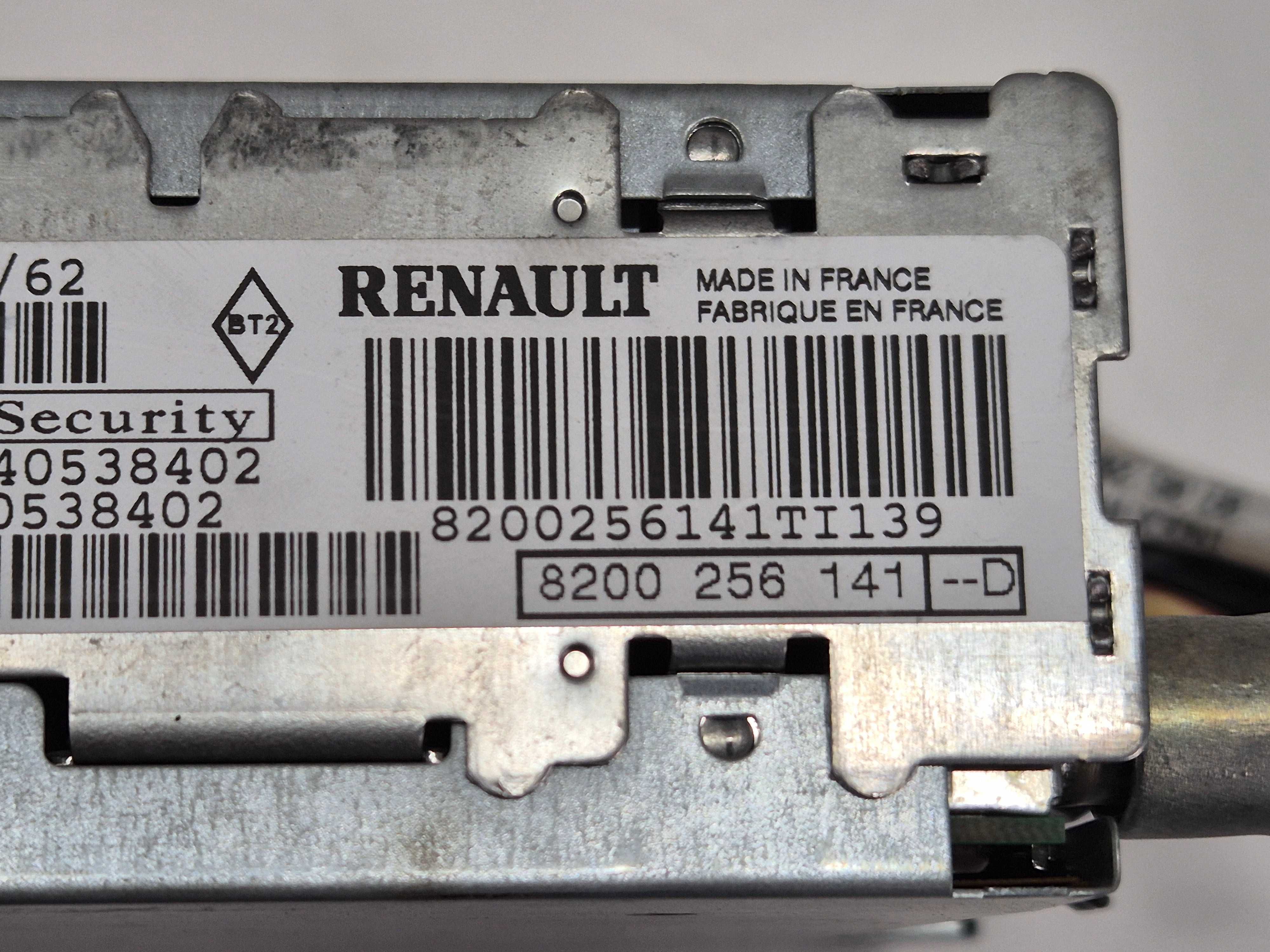 oryginalne fabryczne radio cd renault scenic megane II rozkodowane