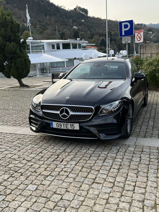 Mercedes-Benz E220 D Coupé AMG | Full Extras | Um Estradista de Classe