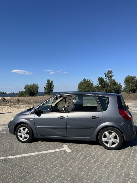 Renault Megane Scenic 2