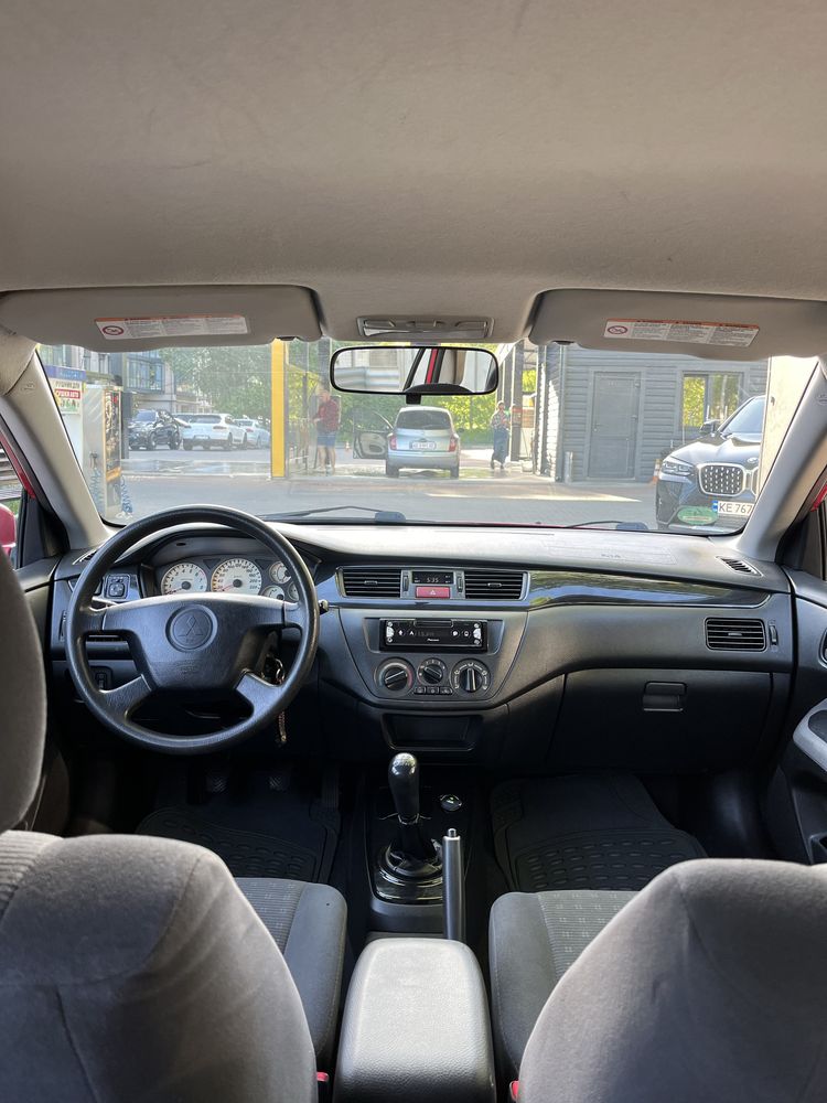 Mitsubishi Lancer 2004