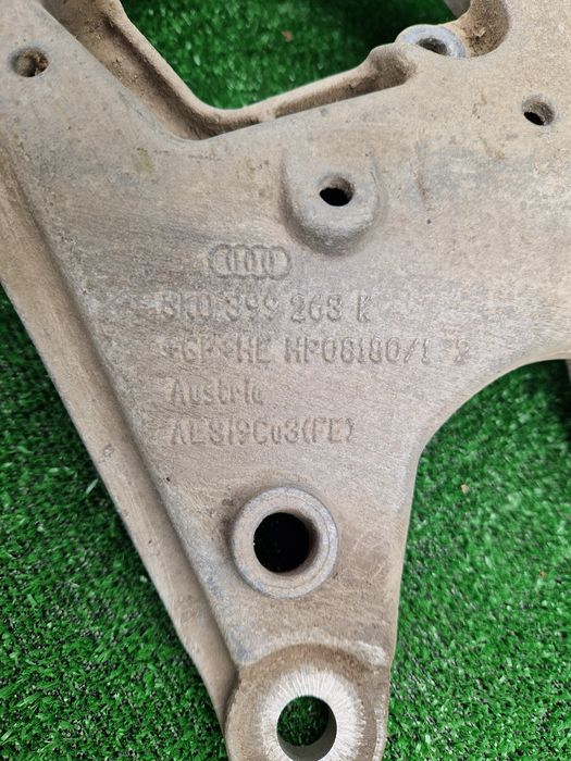 Кронштейн АКПП audi a4b8