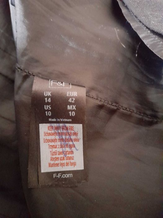 Юбки женские 50 и 52 р.