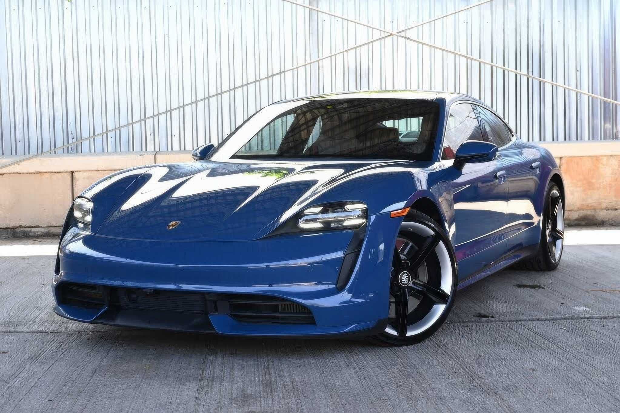 2021 Porsche Taycan Turbo AWD