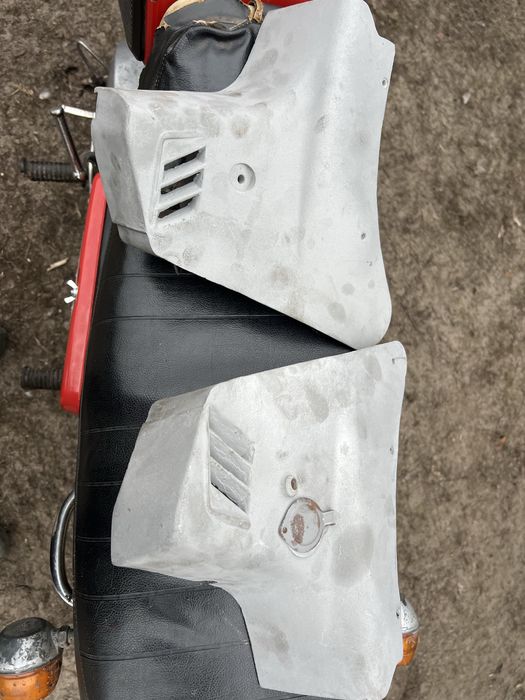 Накладка карбюратора іж юпітер 5 стан гарний