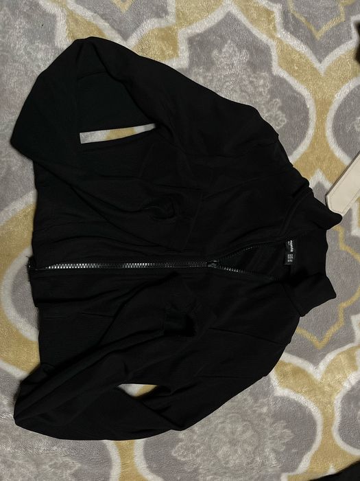 Продаю жіночі речі