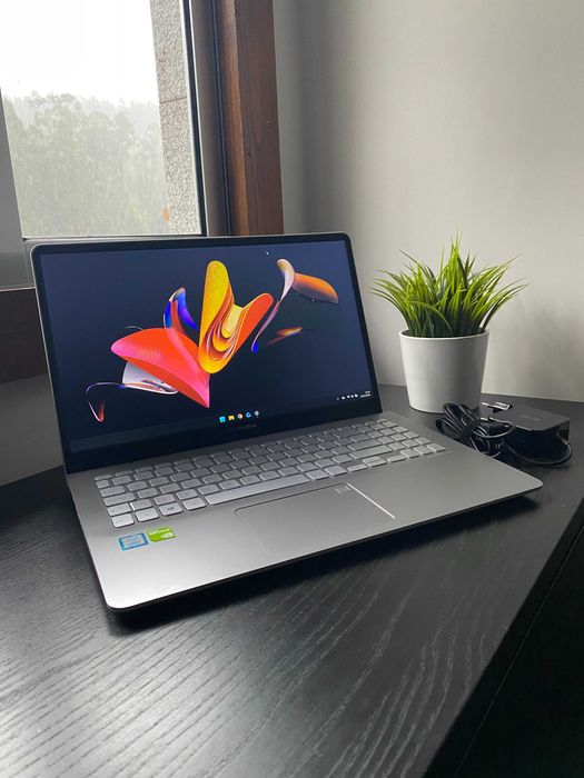 Asus VivoBook S15 – i7, 12GB RAM, SSD 256GB, MX150