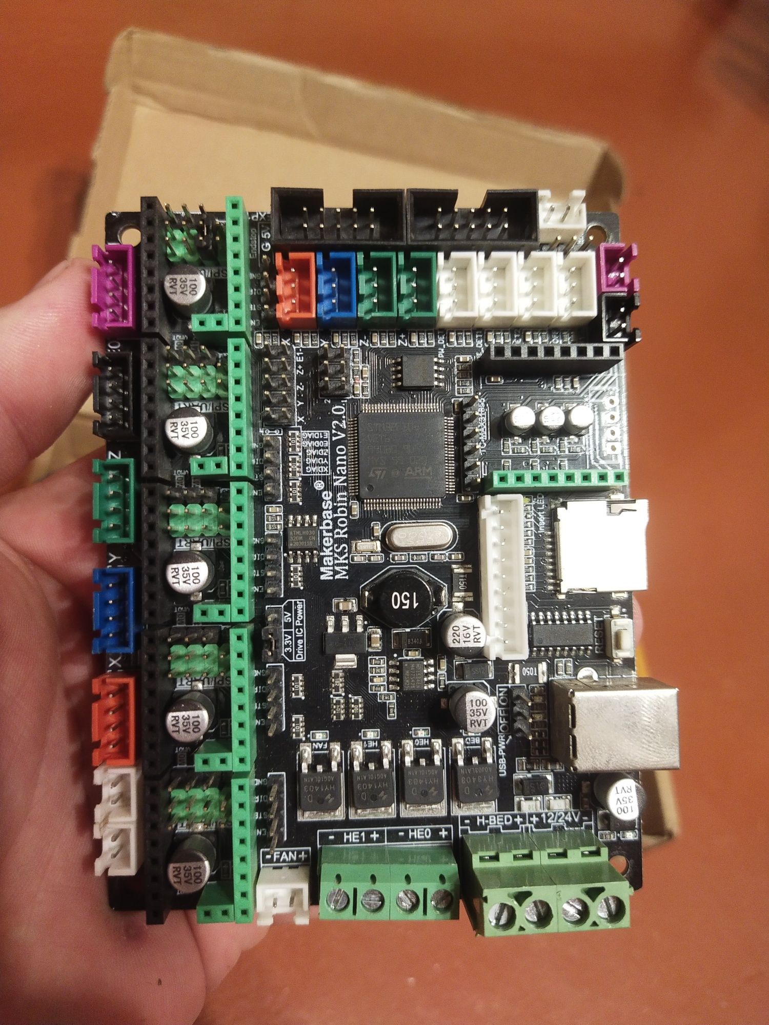 Makerbase MKS robin nano V2