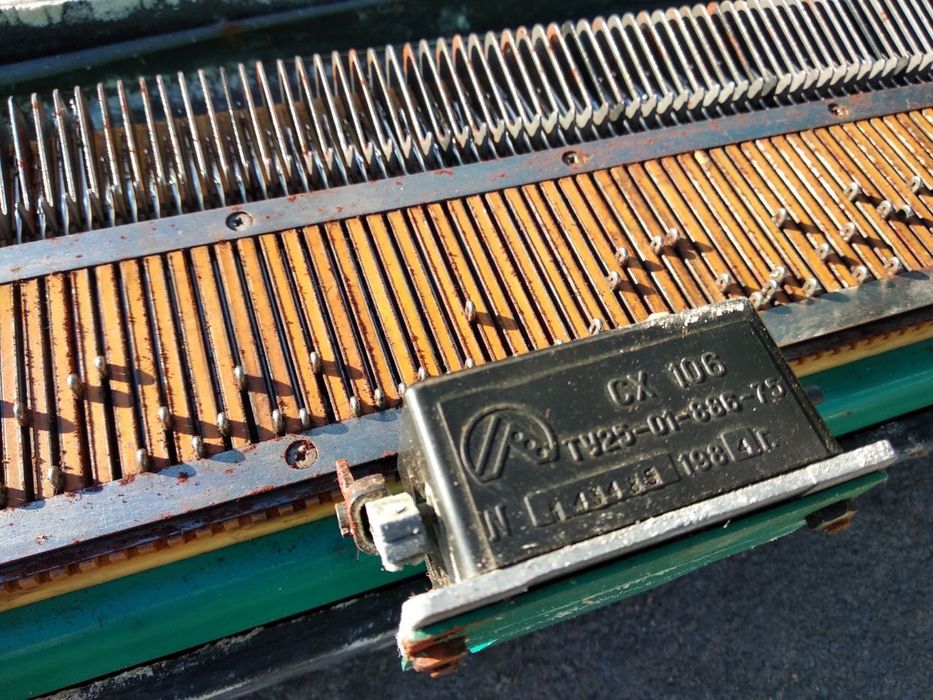 В‘язальна машинка «северянка»