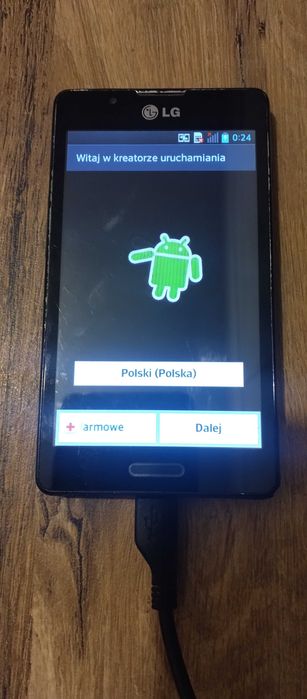 Telefon smartfon LG P710