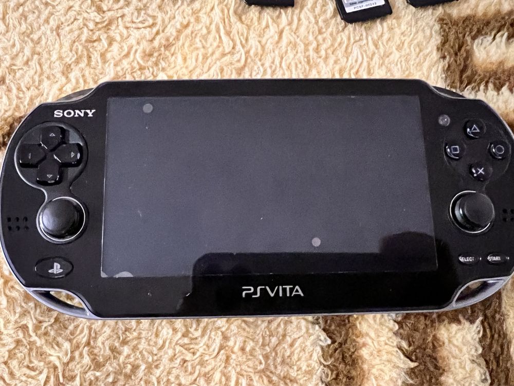 Ps vita nova + jogos