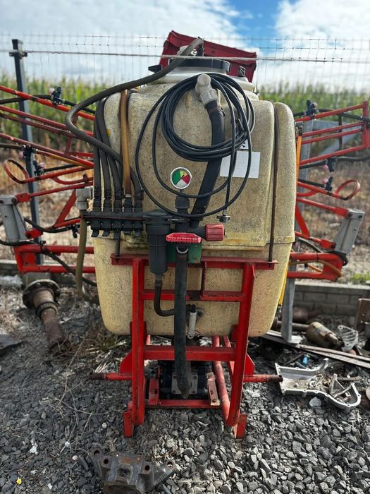 Opryskiwacz 10m szer. 400l