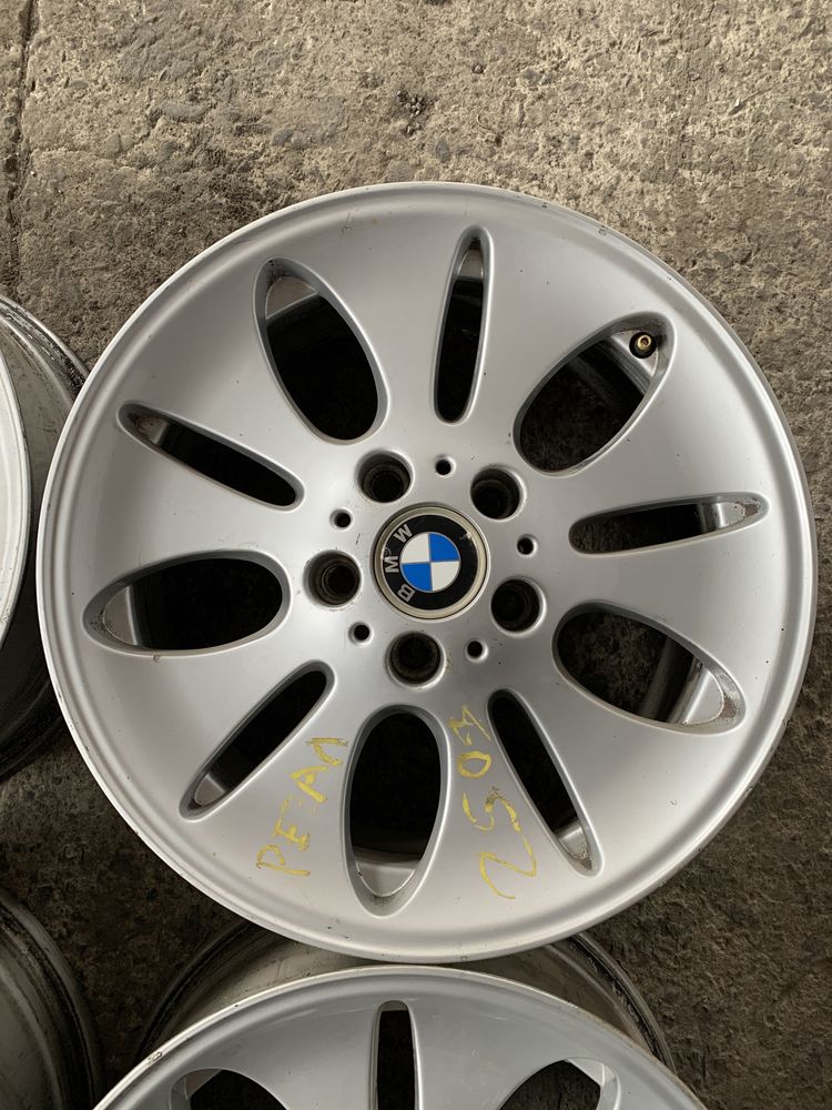 Диски R17 BMW X5, 5*120, dia 72.6, ET40, J7.5