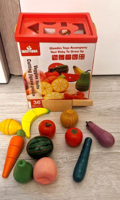 Drewniane warzywa i owoce do krojenia na magnes