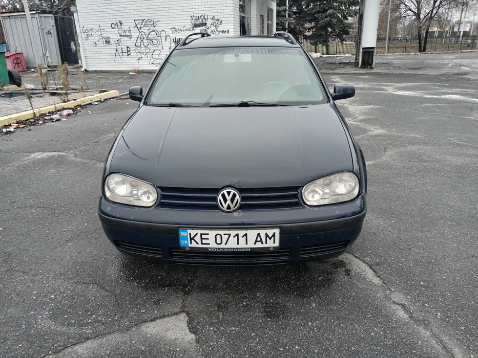 Продам гольф 4 1999г. В хорошем состояние