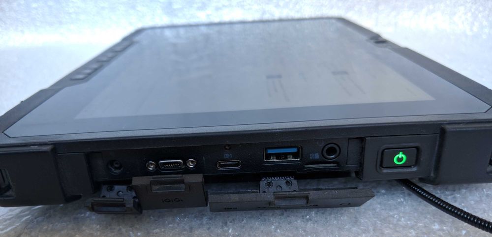 Захищений планшет DELL 7220 (8145u, 8/256)