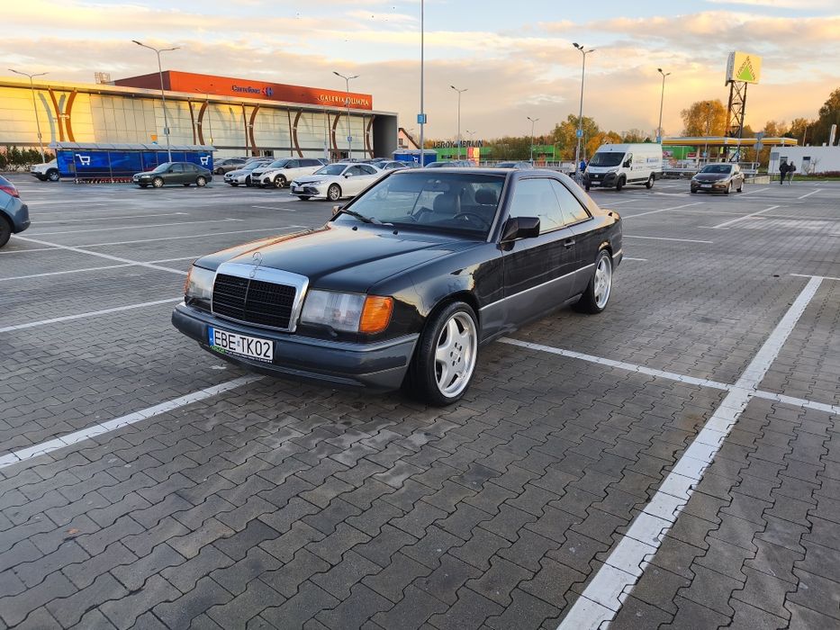 Mercedes w 124 coupe 300ce 24v