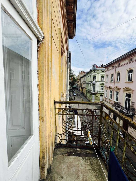 Продаж квартири центр. Львів. 2 кімнати