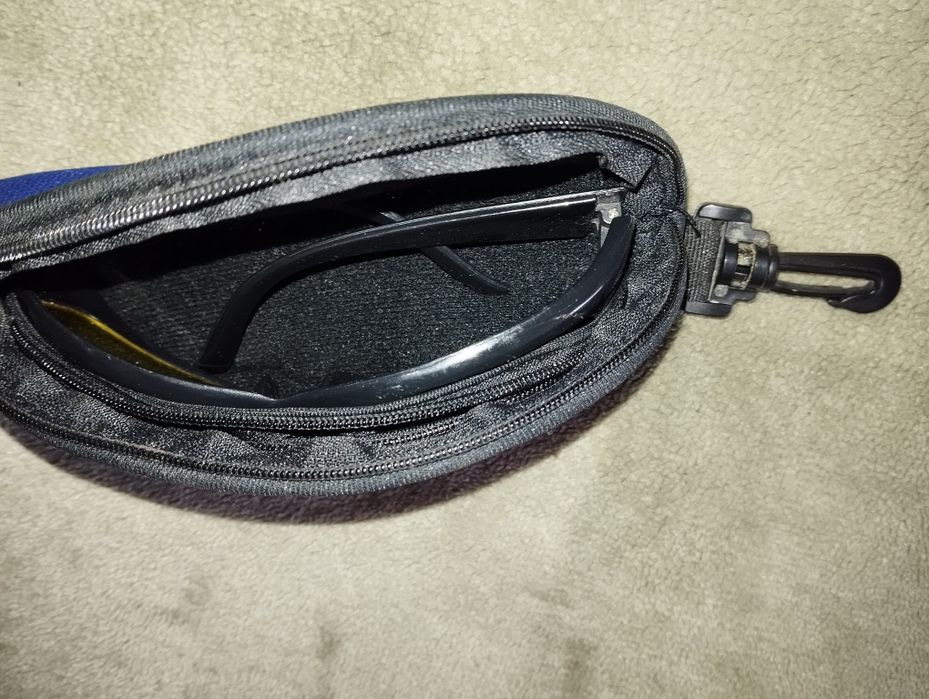 Очки защитные жёлтые,б/у.