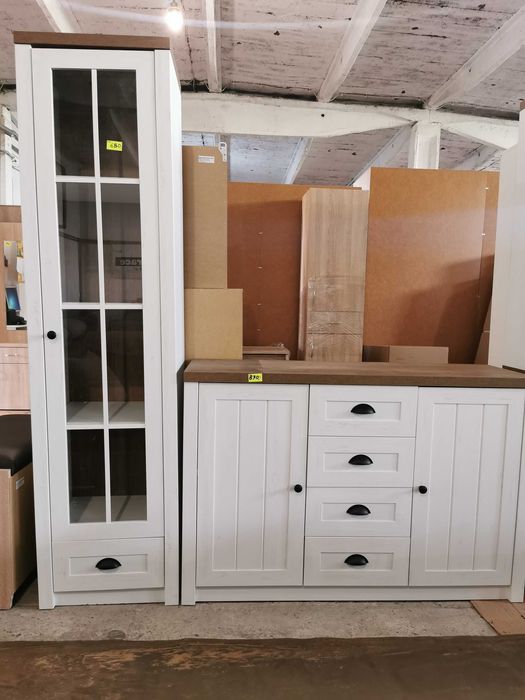 Meble systemowe, biel, drewno białe styl prowansalskim komoda witryna