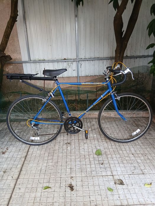 Bicicleta estrada com extra