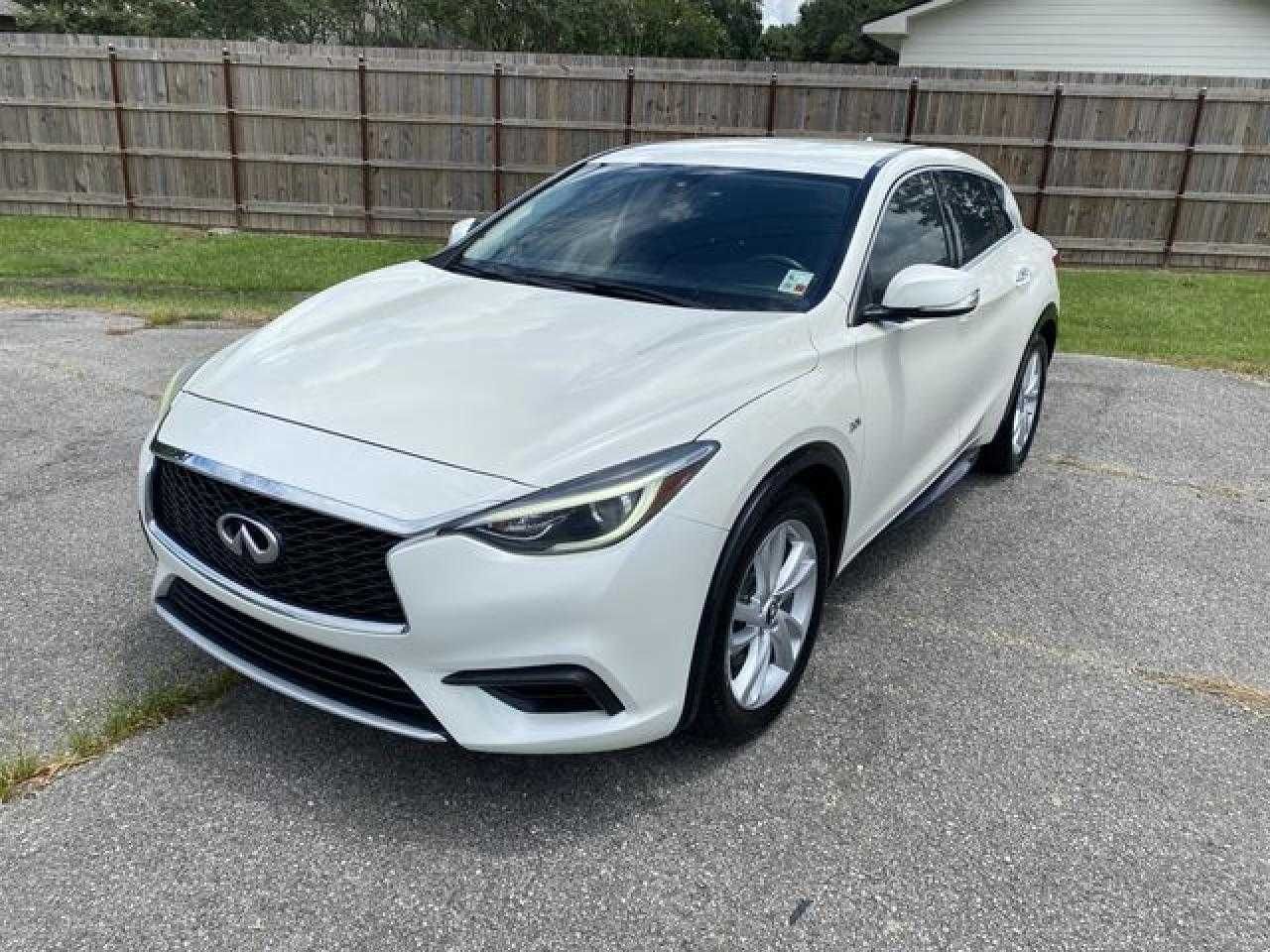 2017 Infiniti Qx30 Base