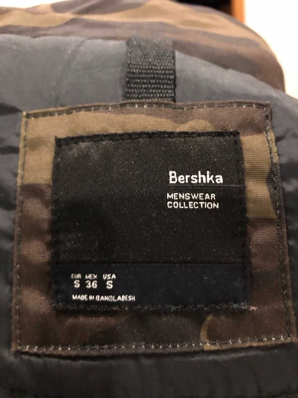 Куртка мужская Bershka (камуфжляж)