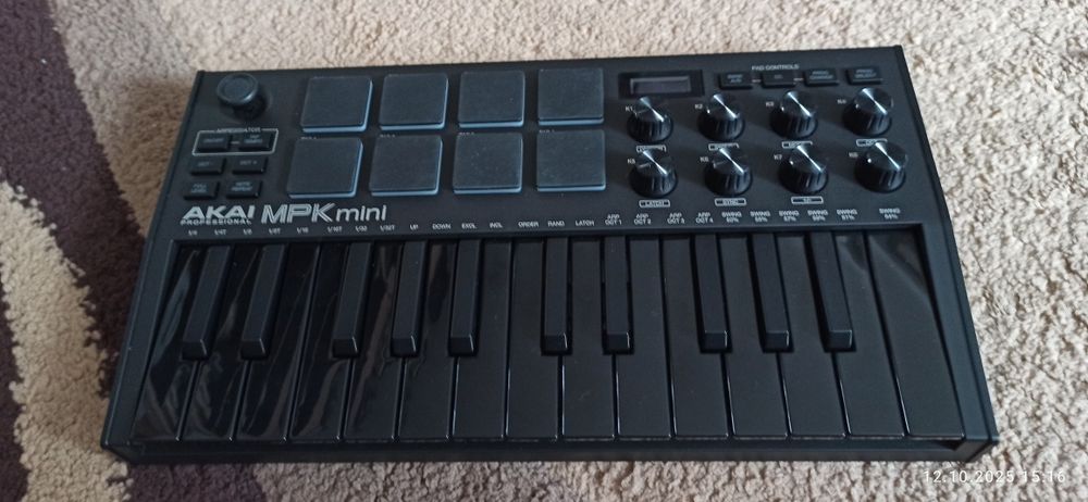 Klawiatura MIDI AKAI mpc mini MK3