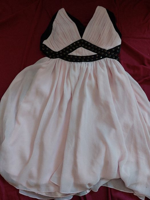 Sukienka pudrowy róż 2 sukienki to znizka!