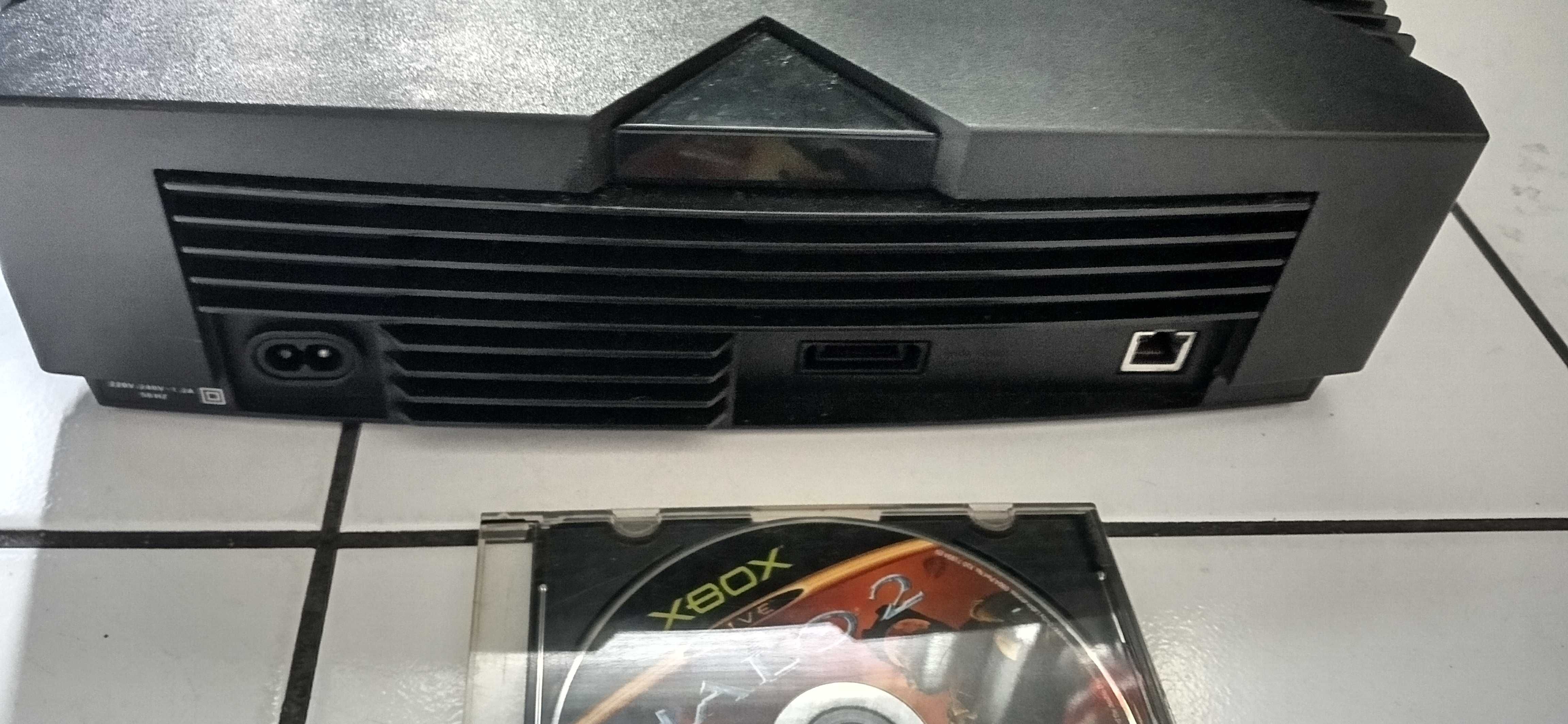 Xbox classic pierwsza konsola Microsoft sprawna czyta bdb gry , ładna
