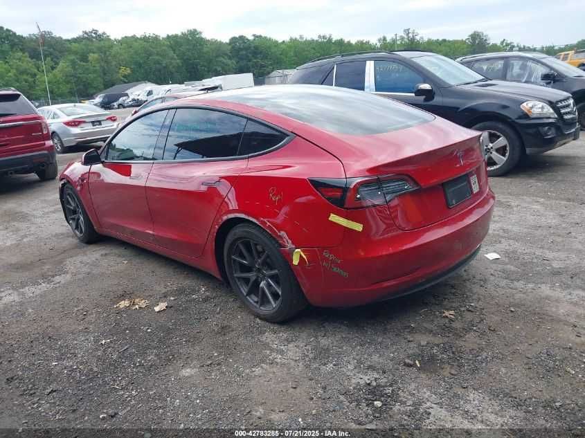 Tesla Model 3 2021