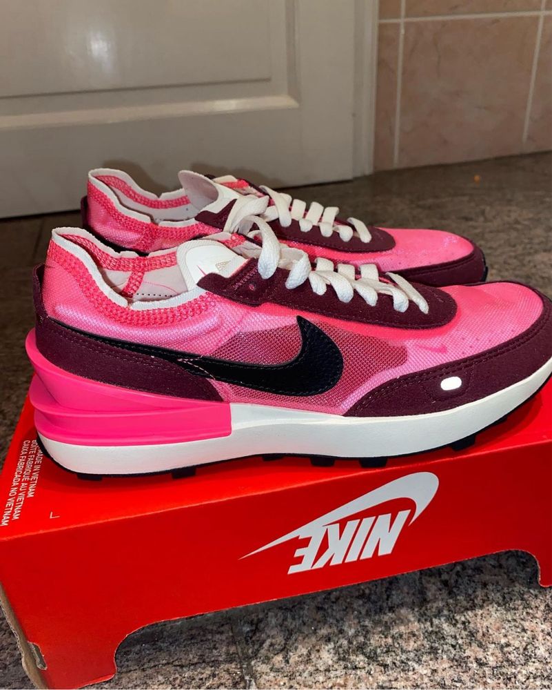 Крассовки Nike Оригинал!!! 38 размер 24 см