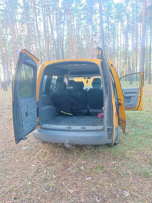Продам Фольксваген Кадди трудягу в нормальном состоянии.