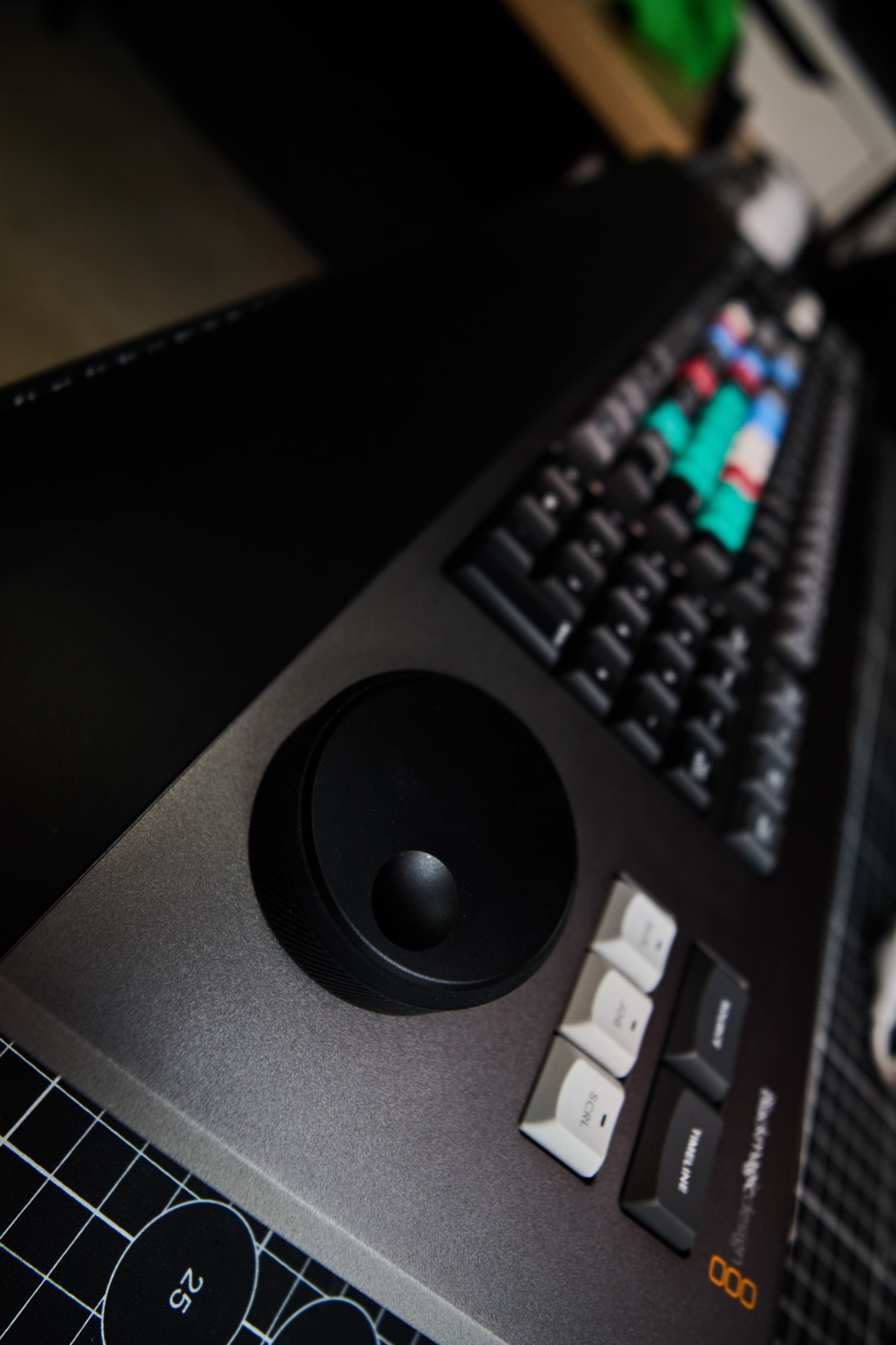 Klawiatura Blackmagic DaVinci resolve Editor Keyboard - bez DR