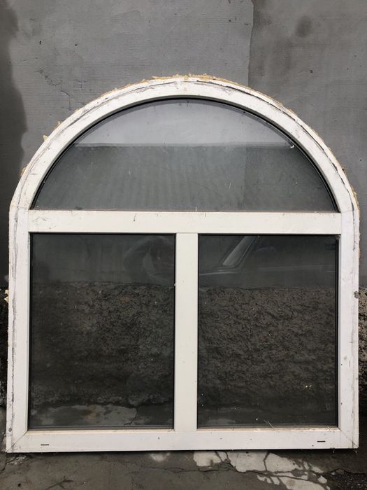 Продаю металлопластиковое окно глухое