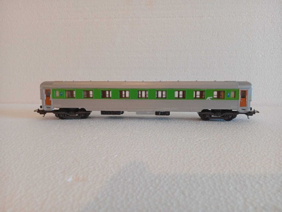 Carruagem CP Intercidades Lima HO 1:87