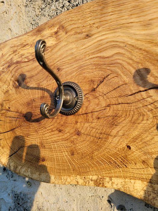 Вішалка дерев'яна