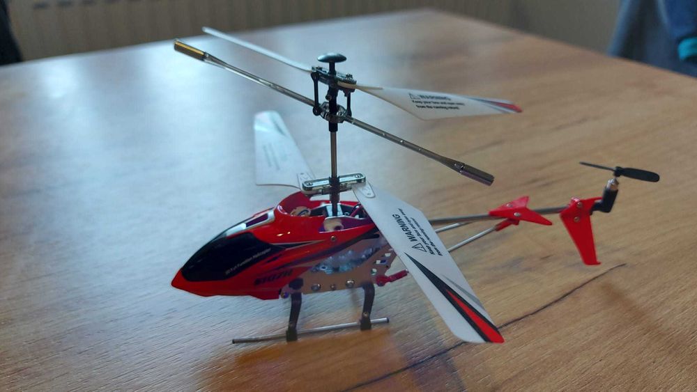 HELIKOPTER RC SYMA S107H 2.4GHz RTF czerwony Zdalnie sterowany
