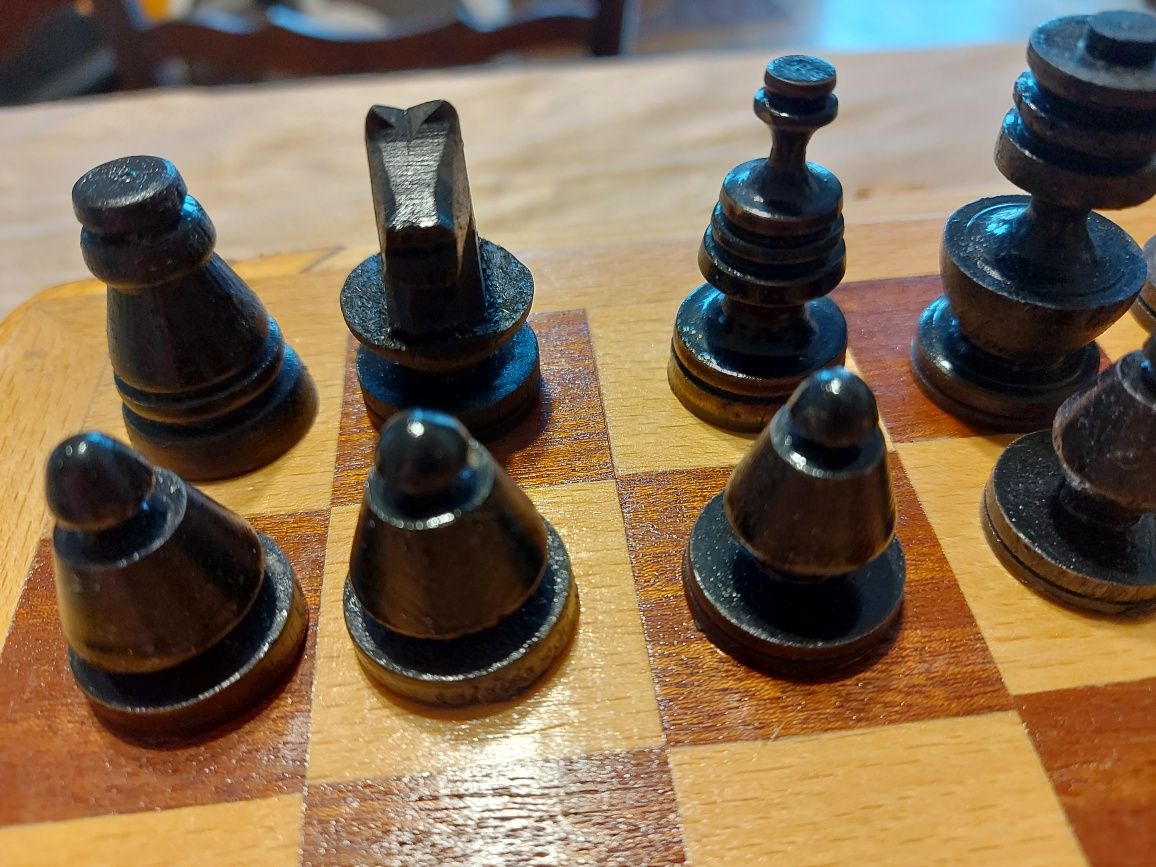 Piękny komplet szachowy