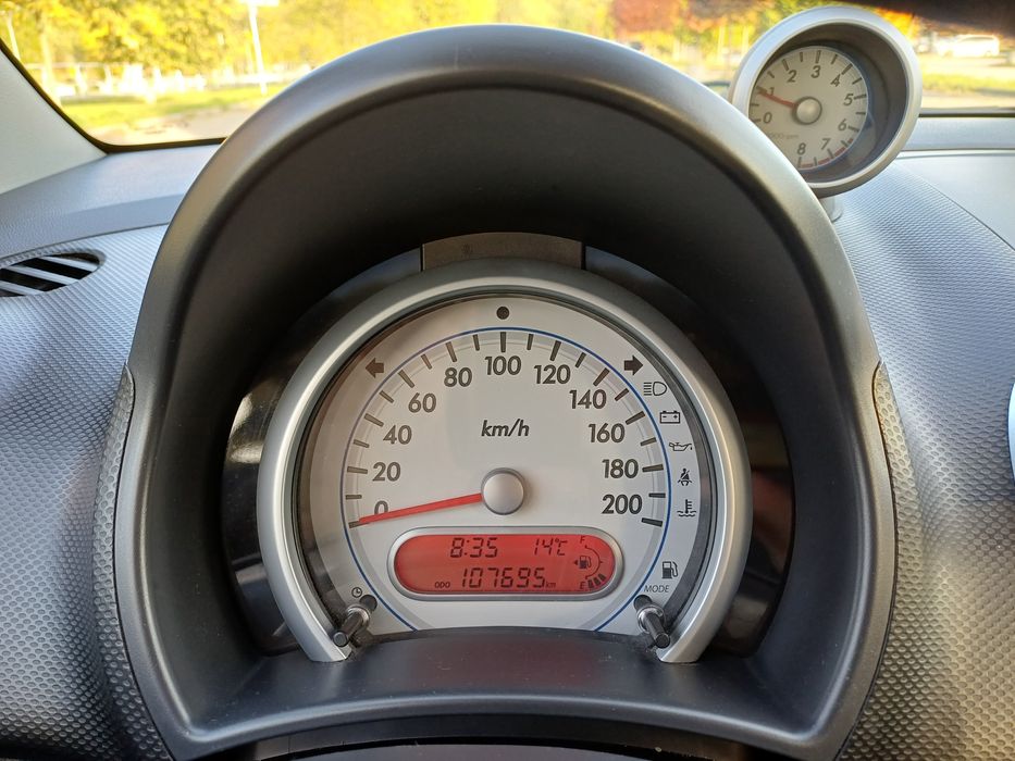 SPRZEDAM Suzuki Splash 1.0 2010 r.