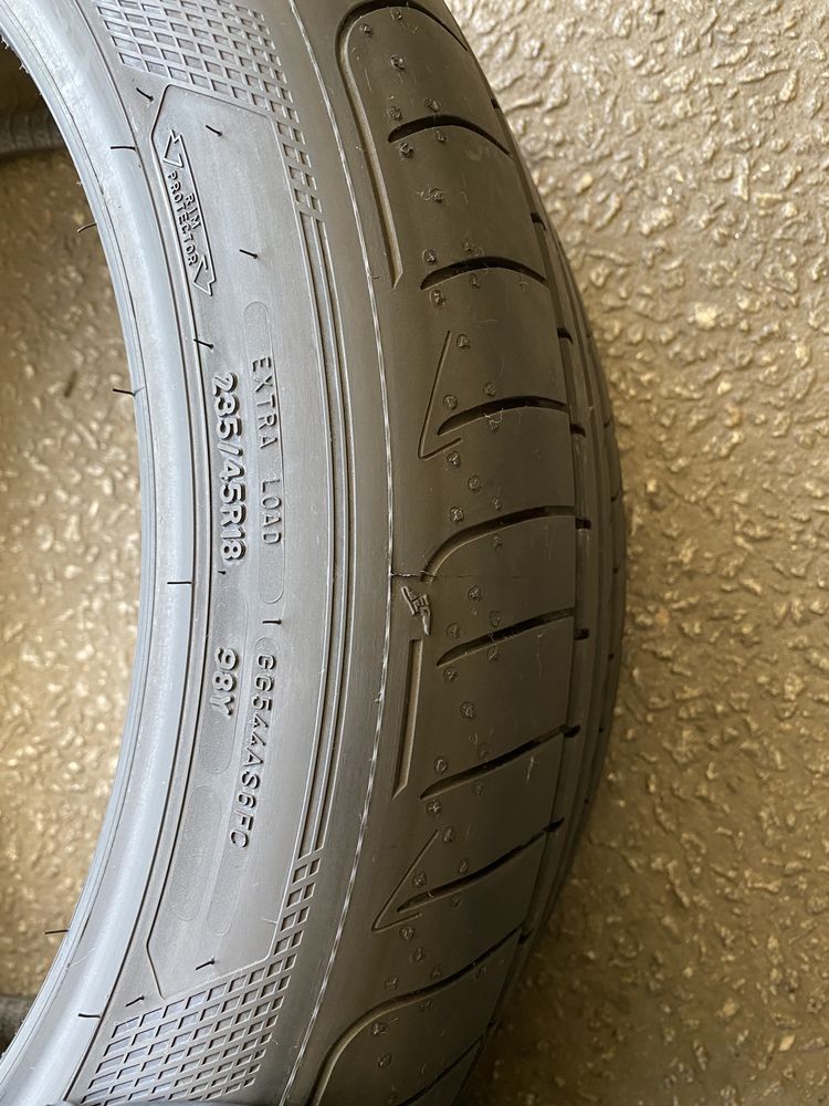 Pneus 235/45/18 - Goodyear Eagle F1 ASIM