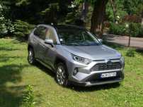 Toyota RAV4 EXECUTIVE Hybrid 222KM 4x2 panorama dach kamera360Bezwypadek 1właściel