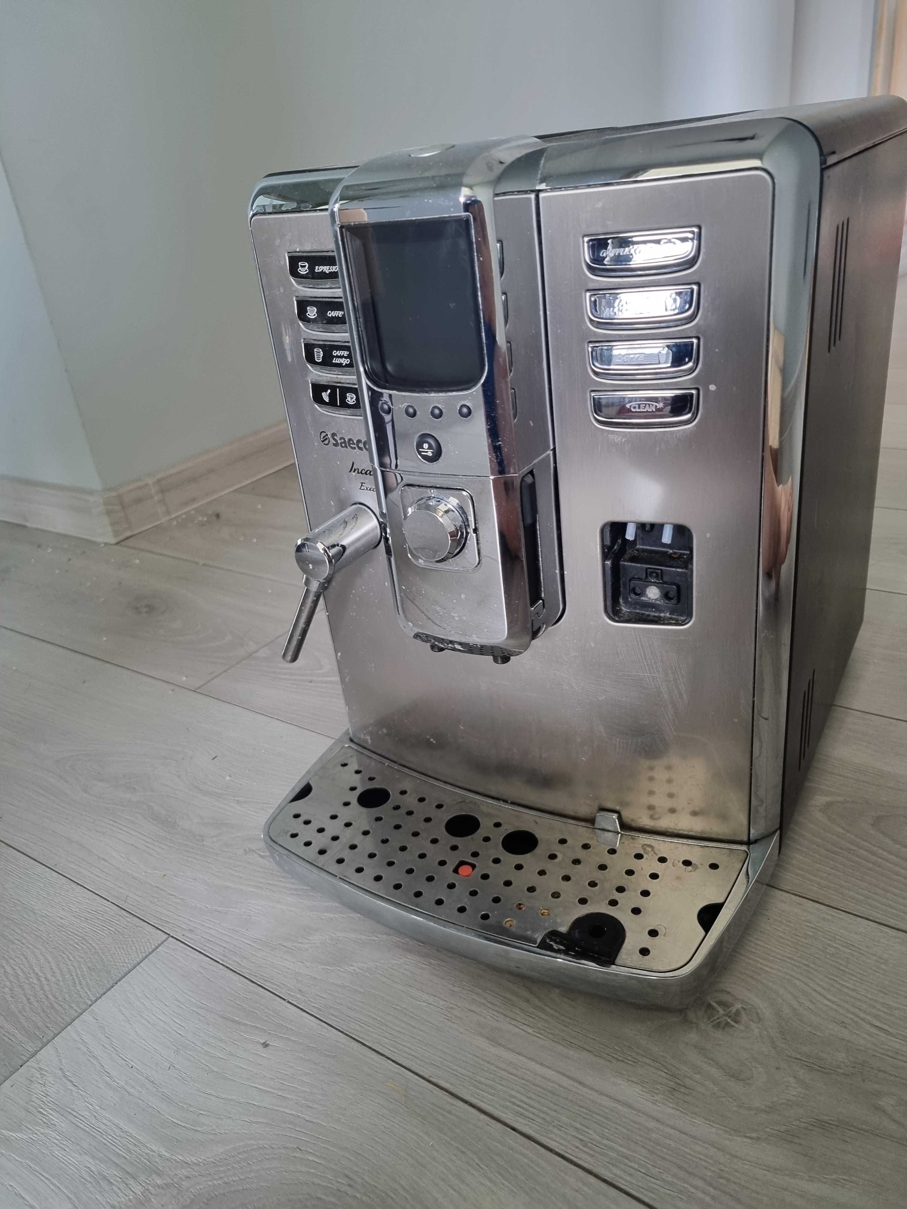 ekspres Saeco HD9712/01