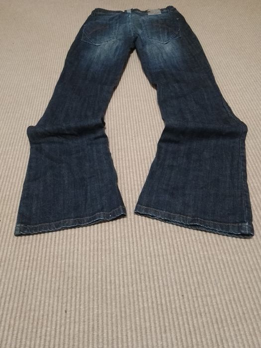 Темные клеш джинсы с низкой посадкой  Zara flared type bootcut archive