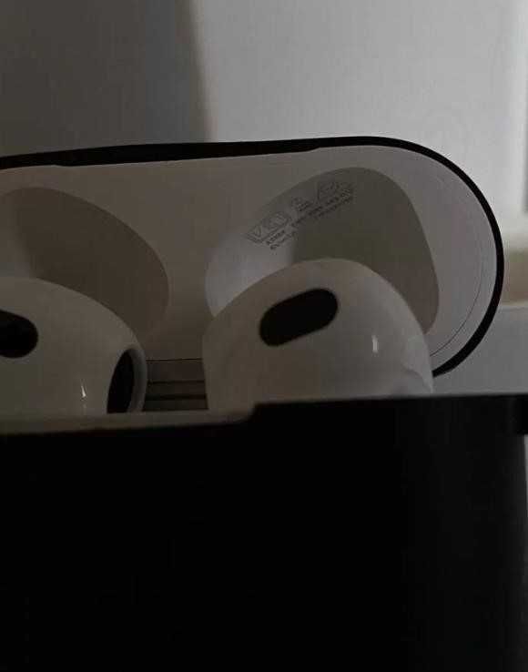 Беспроводные наушники АірПодс 3 with Wireless Charging