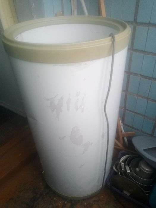 Холодильник б/в для напоїв