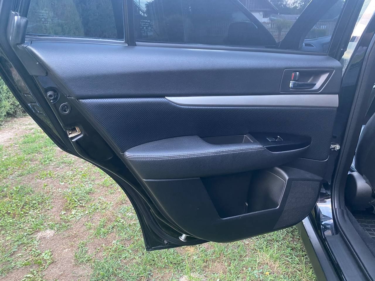 Продам Subaru Outback 2011