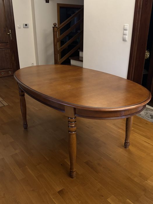 Drewniany rozkladany stół + 6 krzesel