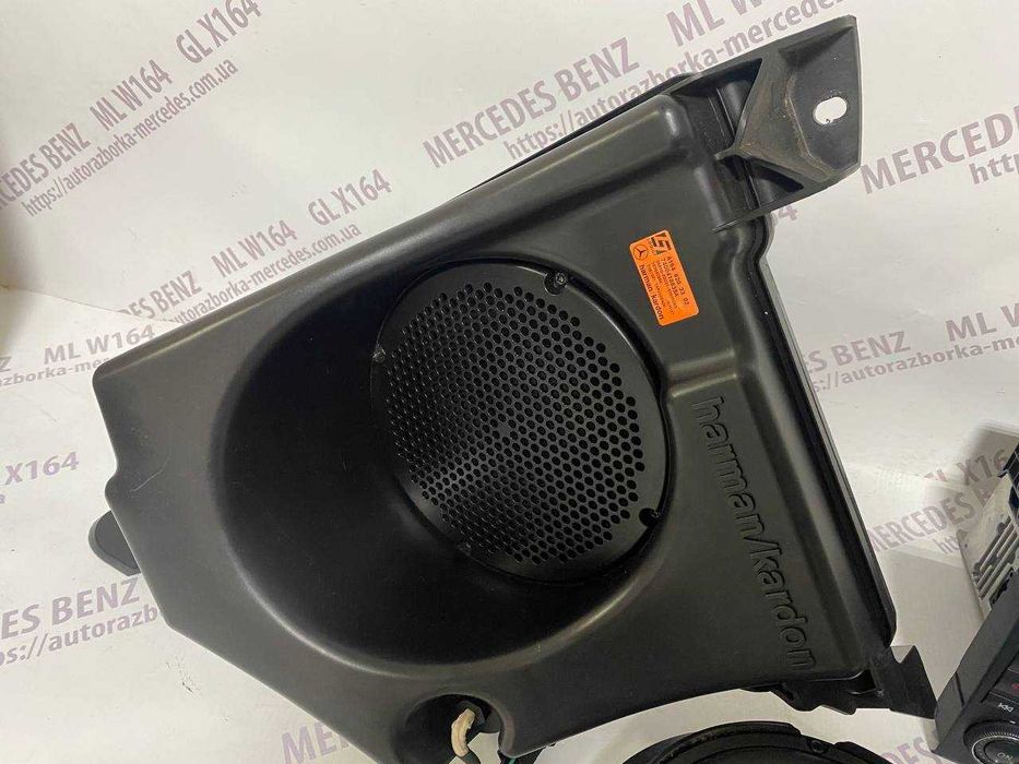 Динаміки саббуфер колонки Mercedes ml w164 gl x164 мл гл Harman Kardon