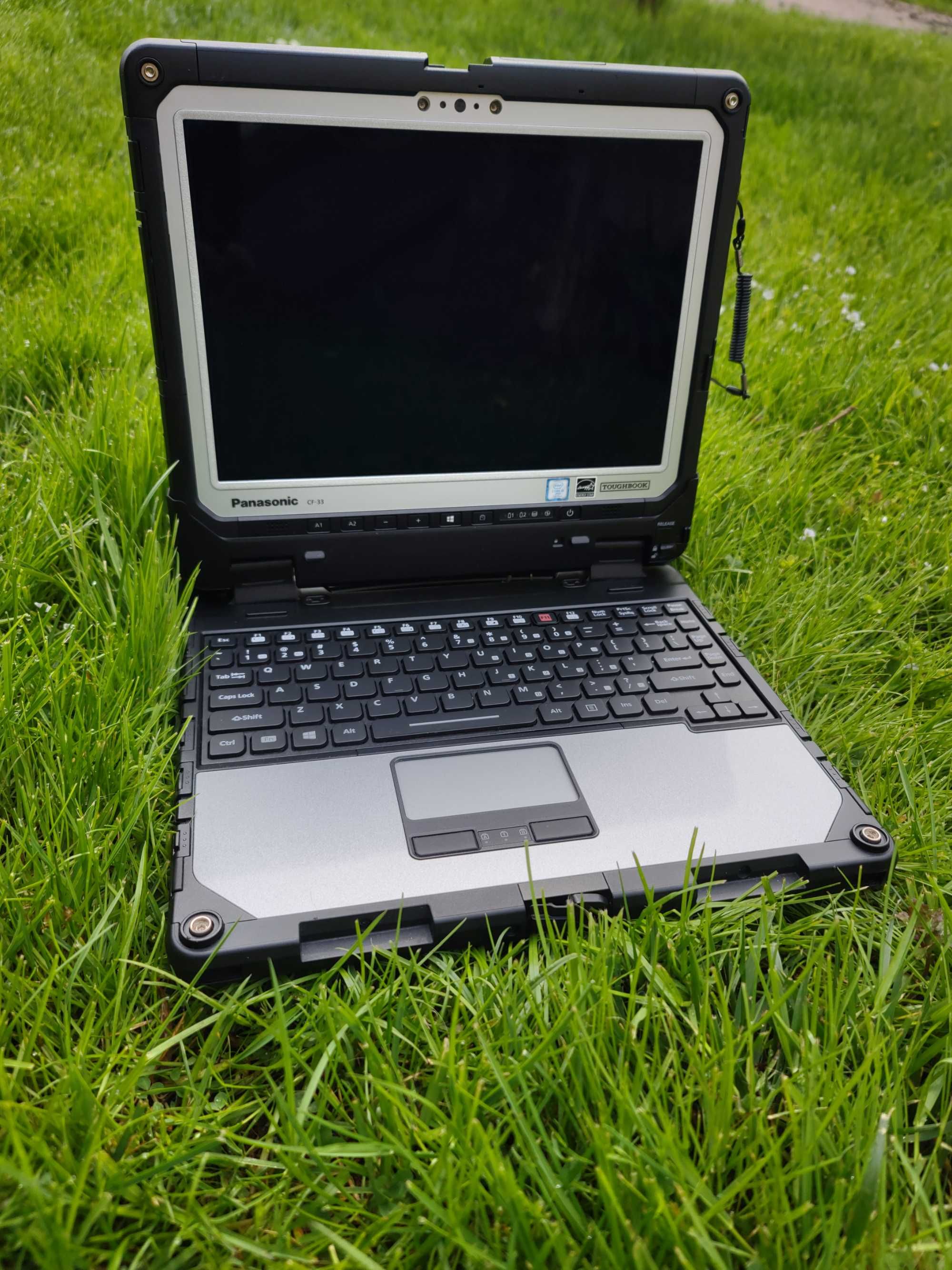 Panasonic ToughBook CF-33 ноутбук і5/ 256/16  посилена батарея